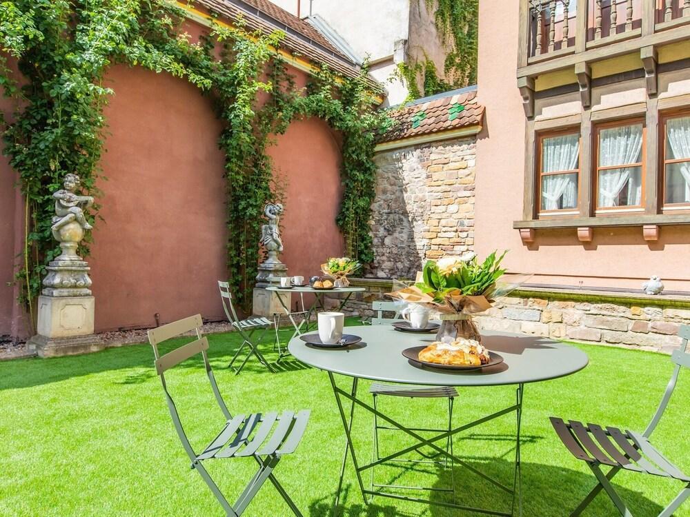 Le 1615 - Luxe Et Spa Colmar Eksteriør bilde